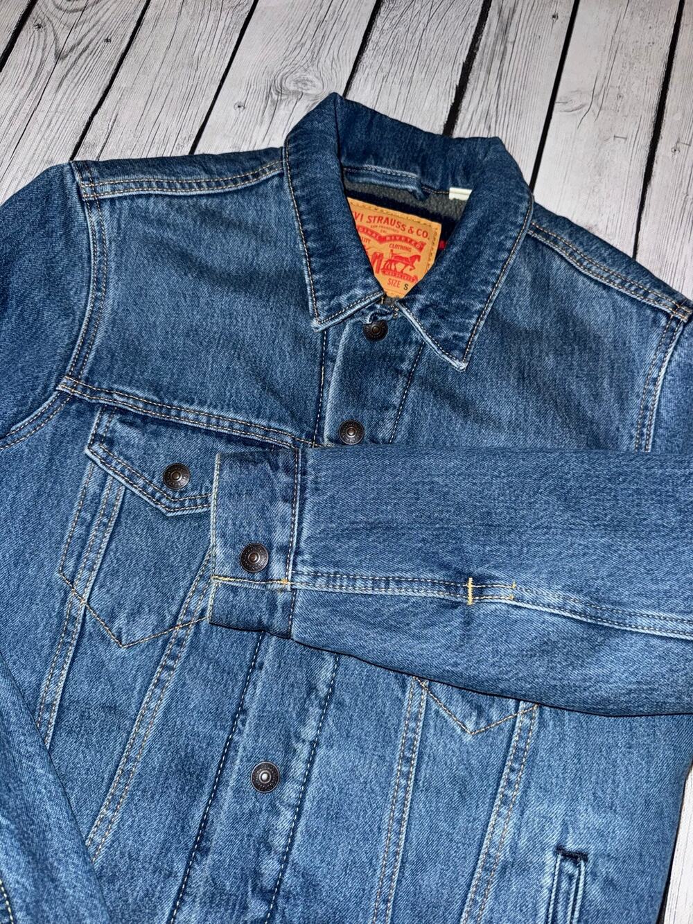 Levi’s Sherpa Trucker Denim Jacket Men’s Small Blue Jean Jacket Insulated Lined